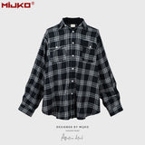 MIJKO Mens Jacket Fake Two Piece Splicing Black and White Grid Jacket