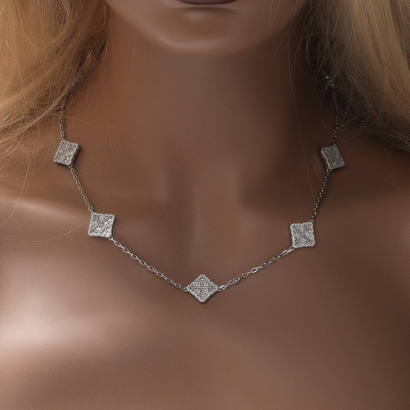 Chains Four-Leaf Clover Necklace with Diamonds and Gold Collarbone Chain St. Valentine's Spectrum