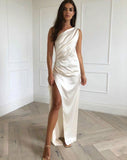 Kendall Jenner Wedding Guest Dress Satin Slant Shoulder Slit Irregular Sexy