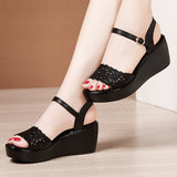 Women Open Toe Sandals Flat Waterproof Hollow-out Strap Plus Size Sandals