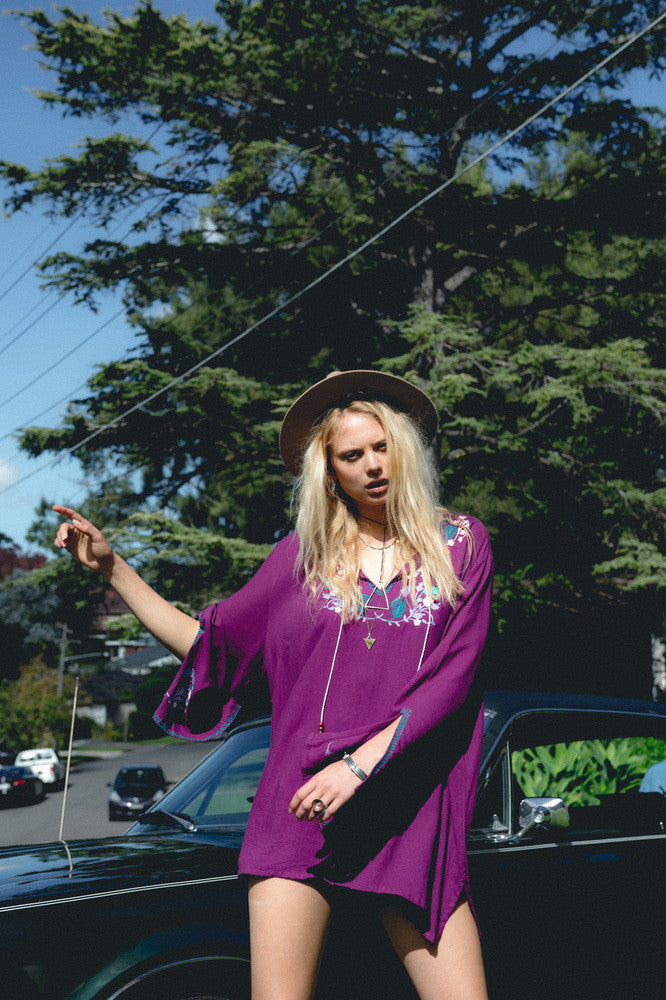 Beth Dutton Bohemian Dress Summer Spring Midi Dress Embroidered Wave V-neck Long Sleeve Dress