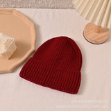 Red Beanie Hat Autumn and Winter Retro Knitted Hat Wool Dome