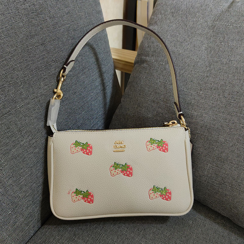 Strawberry Bags Pastoral Style Strawberry Embossing