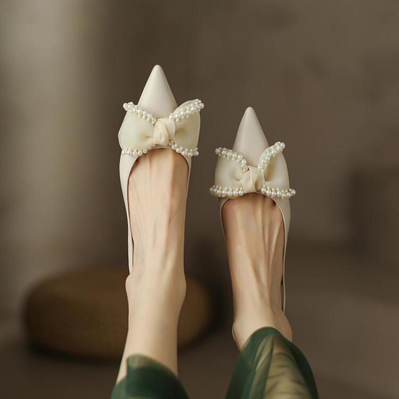 Nude Low Block Heel Pointed-Toe Bowknot Pearl