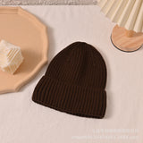 Red Beanie Hat Autumn and Winter Retro Knitted Hat Wool Dome