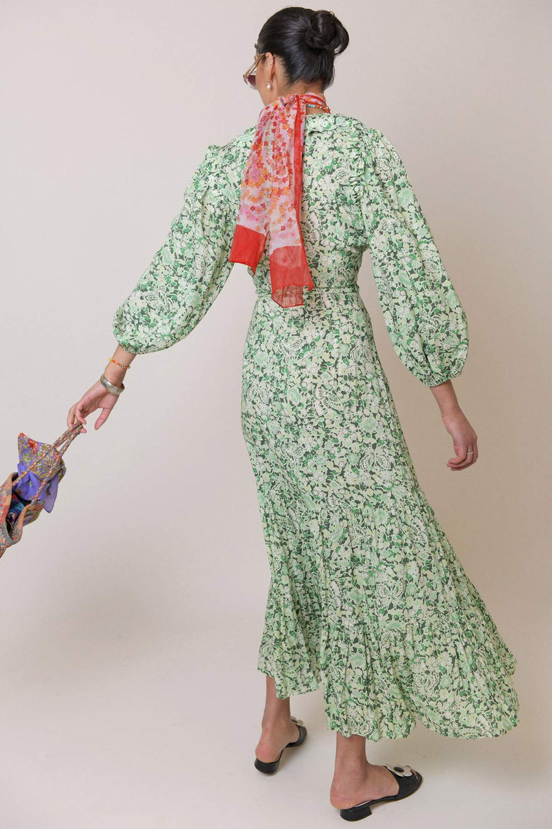 Kendall Jenner Wedding Guest Dress Ruffled V-neck Wrap Style Waist Slimming Floral