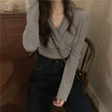 Gloria Vanderbilt Cross V-neck Knitwear