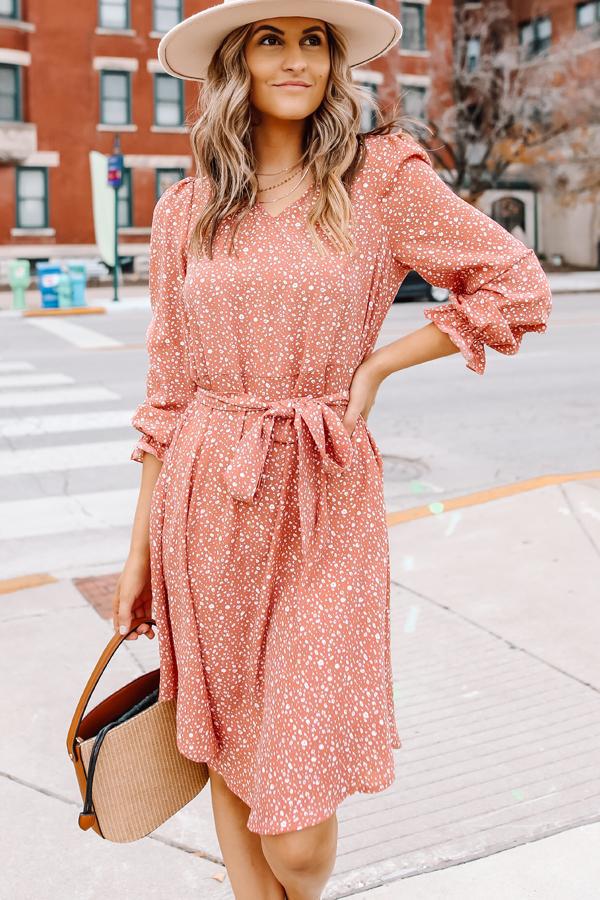 Kendall Jenner Wedding Guest Dress Printed Long Sleeve V-neck Loose Casual Lace up