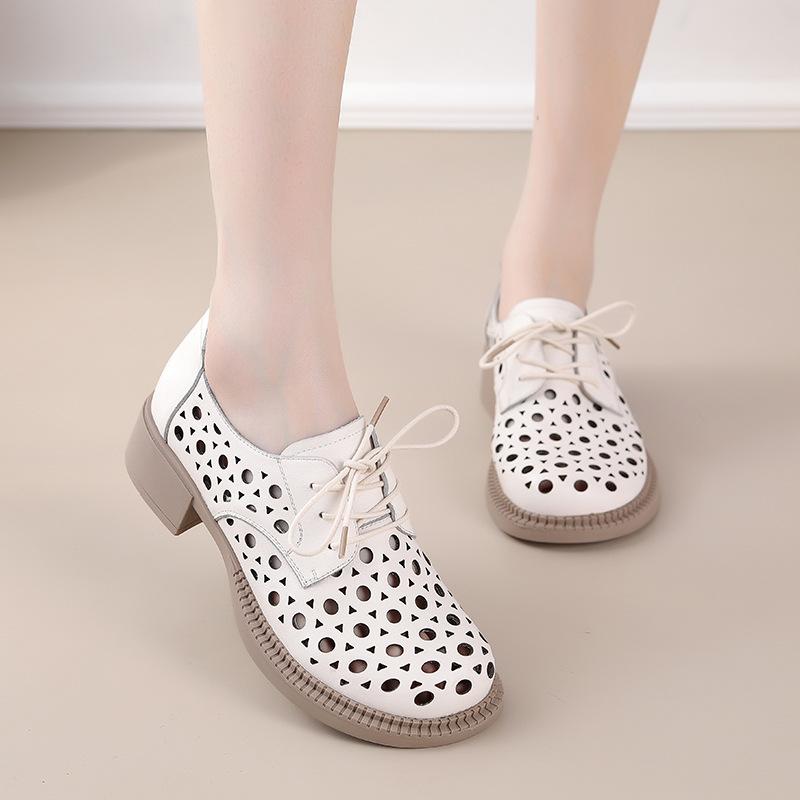 Highway Flat Sandals Summer Hollowed Toe Box Hole Shoes Chunky Heel Sandals