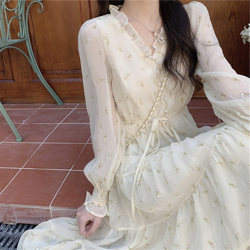 Regency Dress Gentle Elegant Floral Chiffon Dress