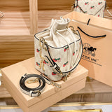 Strawberry Bags Strawberry Printed Pull-Belt Portable Shoulder Bag