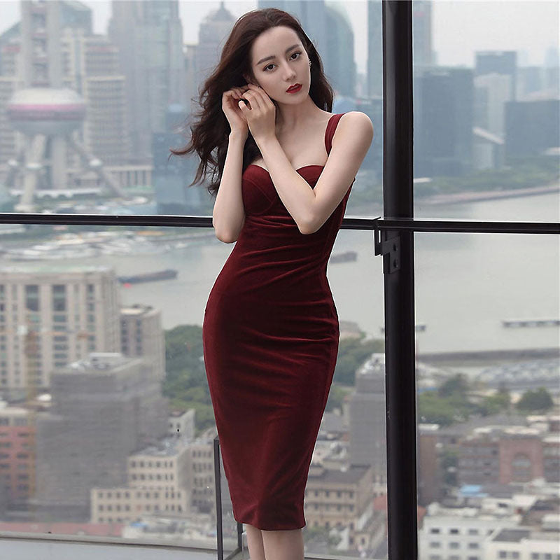 Long Sleeve Burgundy Dress Formal Vintage Burgundy Velvet Slim Fit Camisole Gown Dress